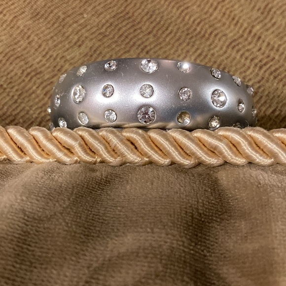 ❤️ 2/$25* ❤️ - Brushed Silvertone Bangle Bracelet & Large Cubic Zirconia Stones - Picture 8 of 10